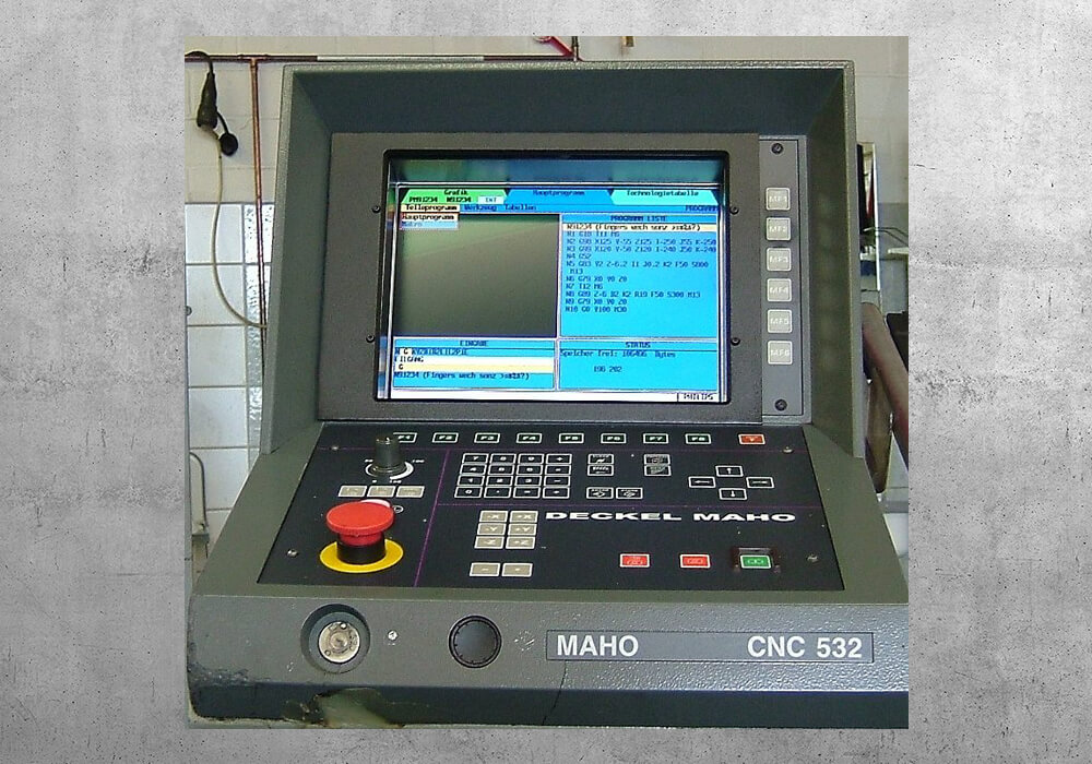 Maho CNC 532 Retrofit – BVS Industrie-Elektronik GmbH